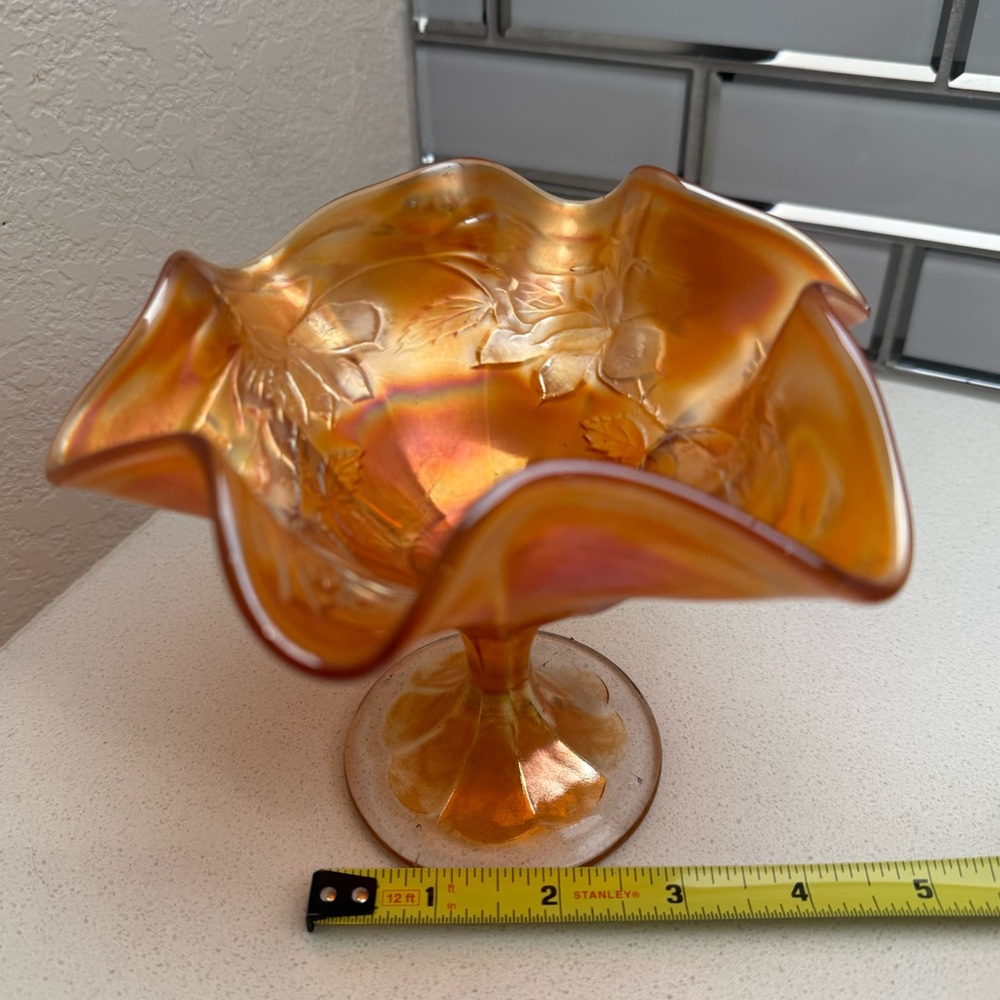 Vintage Carnival Glass Marigold Ruffled Edges Footed Bowl Iridescent Floral - Picture 16 of 17